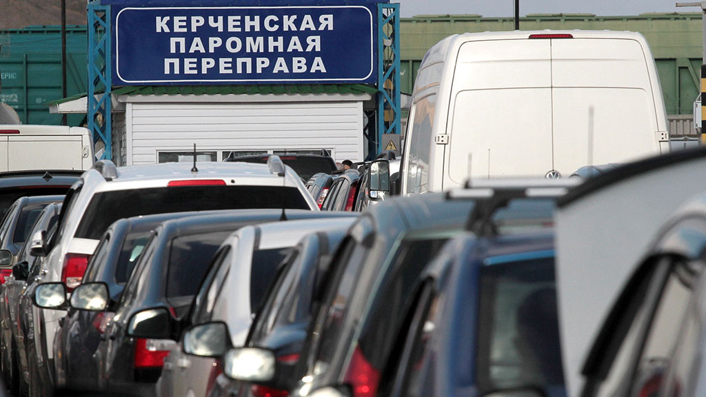 О задержках на Керченкой переправе пассажиров уведомят по смс