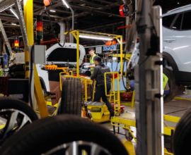 Финский завод Valmet Automotive остановил производство после 50 лет работы