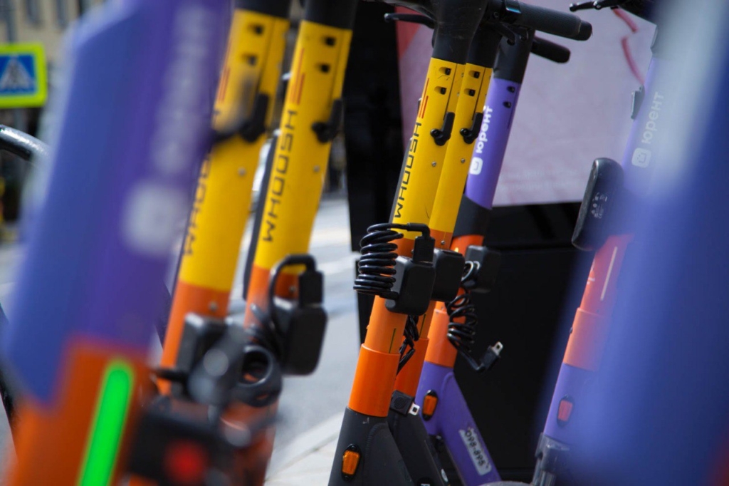 Депутат Аксененко предложил запретить электросамокаты детям