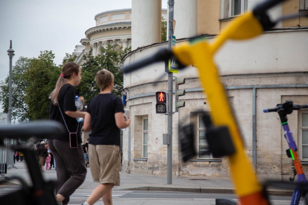 В ДНР планируют запретить несовершеннолетним покупать бензин