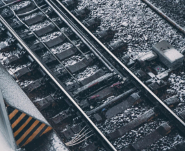 Из-за остановки движения по Крымскому мосту задержаны 12 поездов