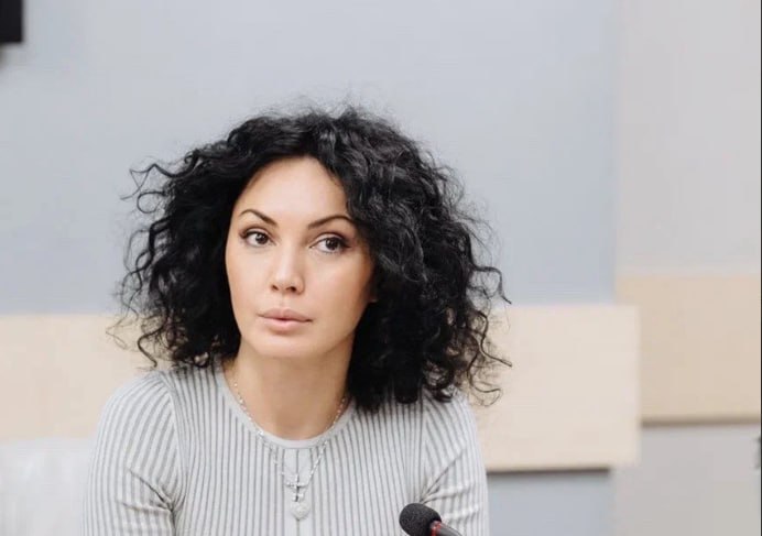 Депутат Цветкова проехала на беспилотном трамвае и оценила его работу