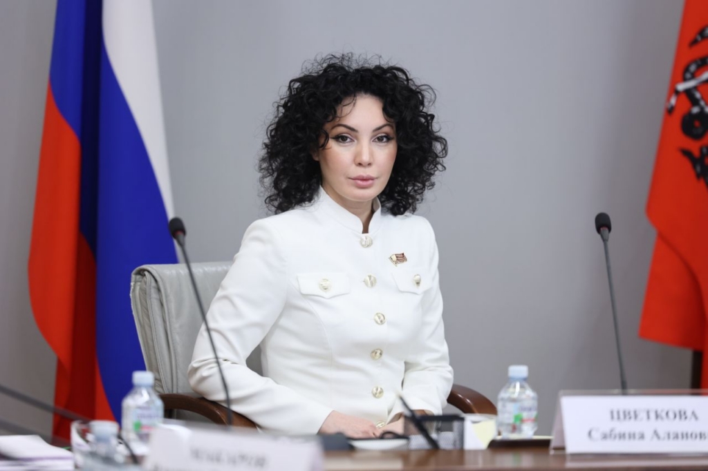 В столице изменят правила парковки такси из-за жалоб пассажиров