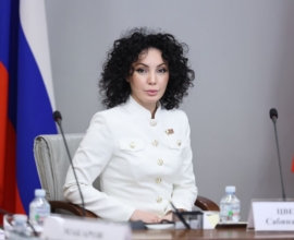 В столице изменят правила парковки такси из-за жалоб пассажиров