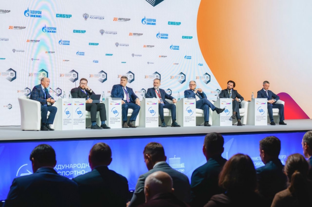 В Петербурге на конференции «PRO Битум и ПБВ» обсудили развитие дорожной отрасли и битумного рынка